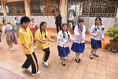 โรงเรียนปรีชานุศาสน์